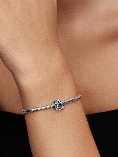 Ażurowy charms Muszla