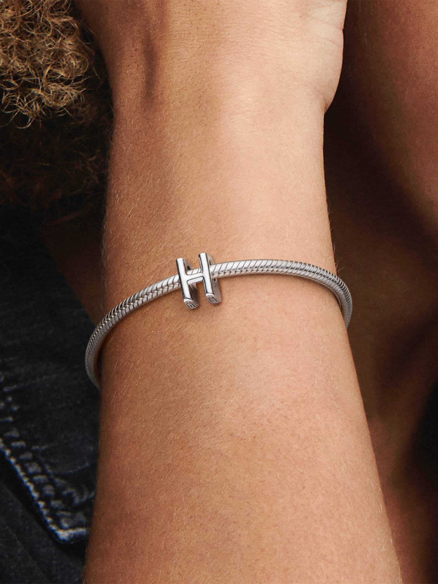 Charms Alfabet Litera H 