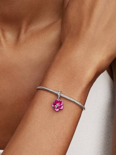 Charms-zawieszka Hibiskus