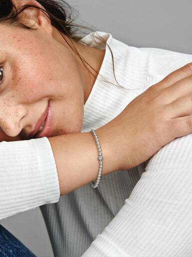 Bransoletka z koralików z mozaiką pavé
