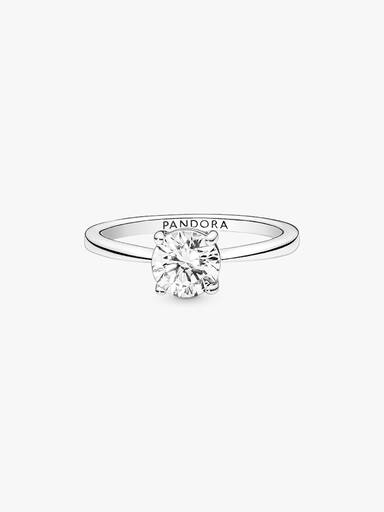 Lśniący pierścionek solitaire