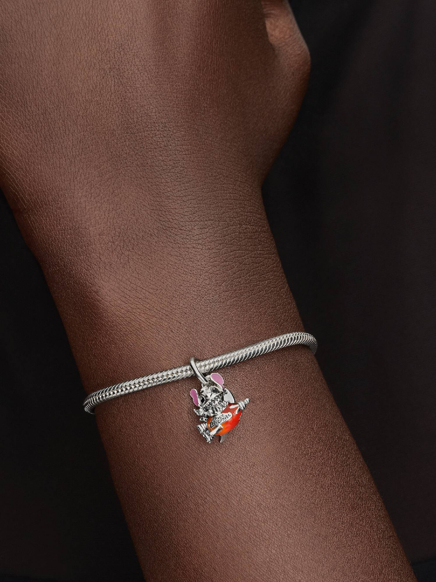 Charms-zawieszka Disney Stitch Rakieta