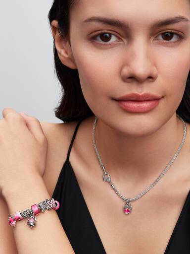 Dwutonowy charms-zawieszka Rozkwitający pąk