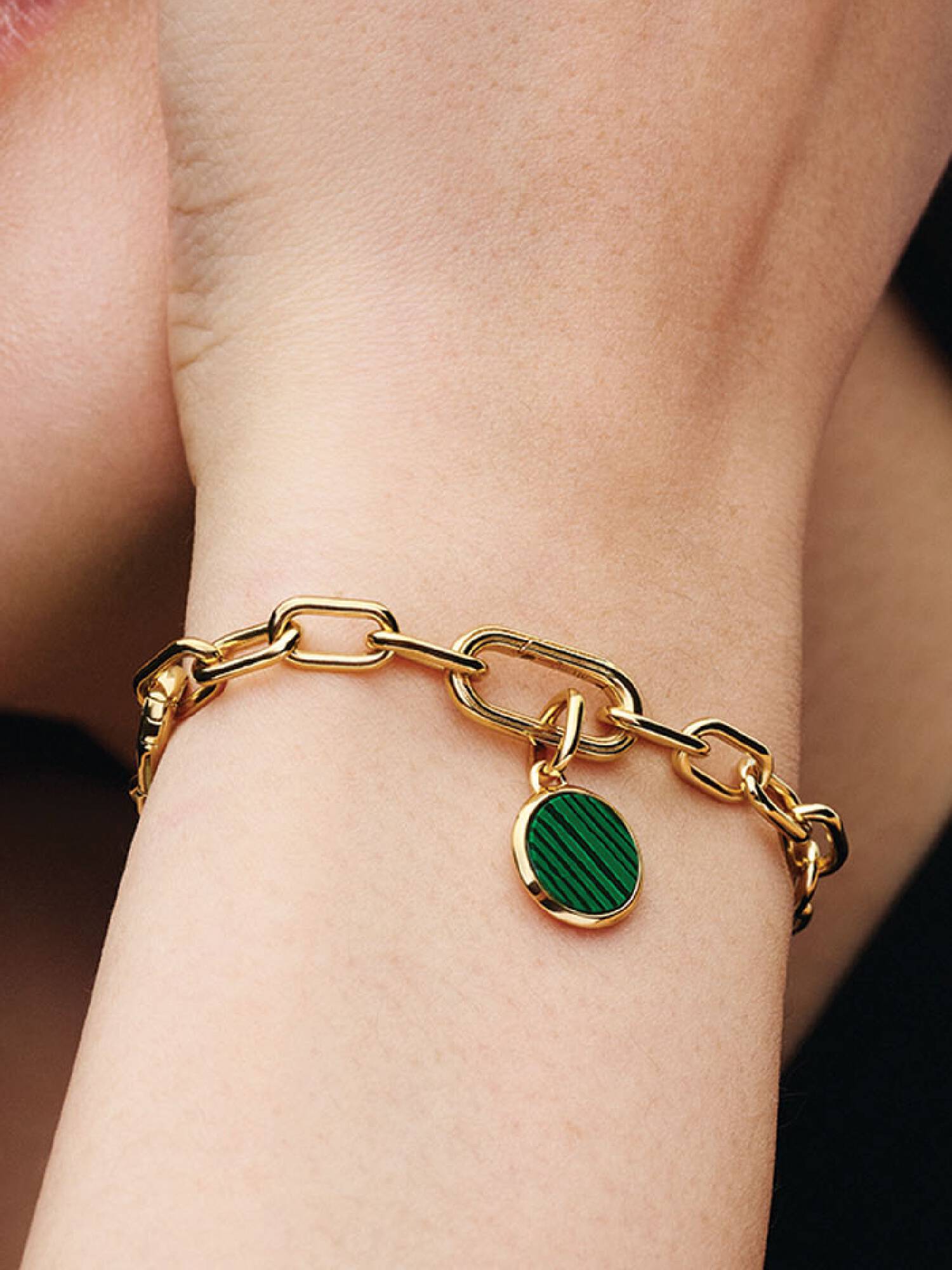 Mały zielony charms-medalion do grawerowania