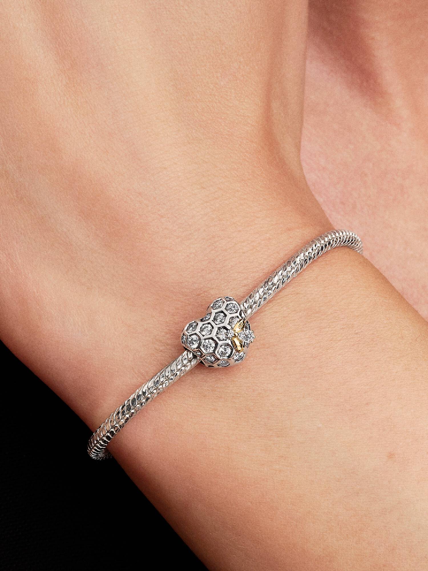 Bridgertonowie Charms Plaster miodu i pszczoła