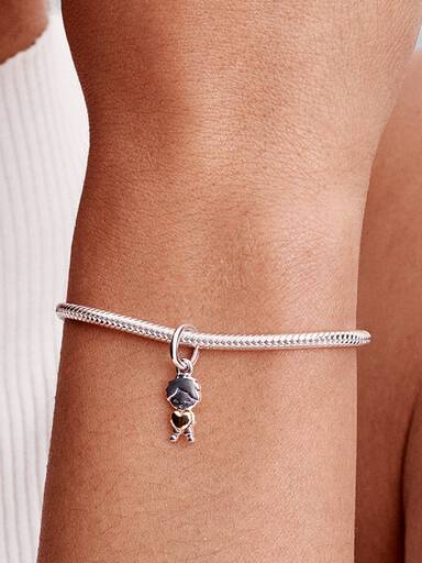 Charms-zawieszka Roześmiany chłopczyk