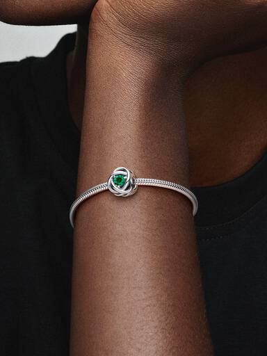 Maj Charms Urodzinowy Zielony symbol wieczności