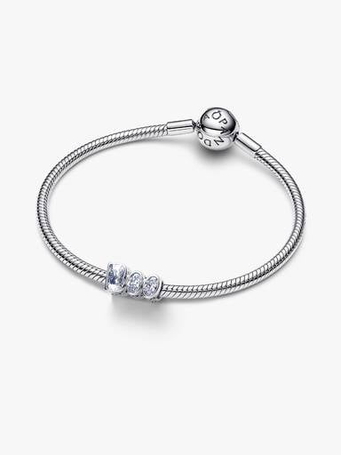 Świecący w ciemności charms BOO