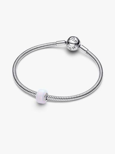 Opalizujący charms