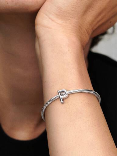 Charms Alfabet Litera P